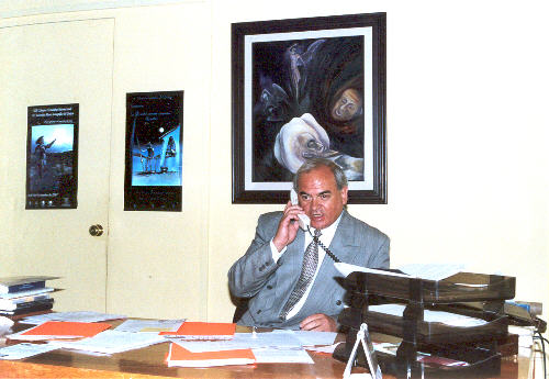 Dr. Arquitecto Alfonso Alcocer, Director del Museo Iconogrfico del Quijote, Coordinador del Centro de Estudios Cervantinos y Coordinador Ejecutivo de la Comisin del IV Centenario. 